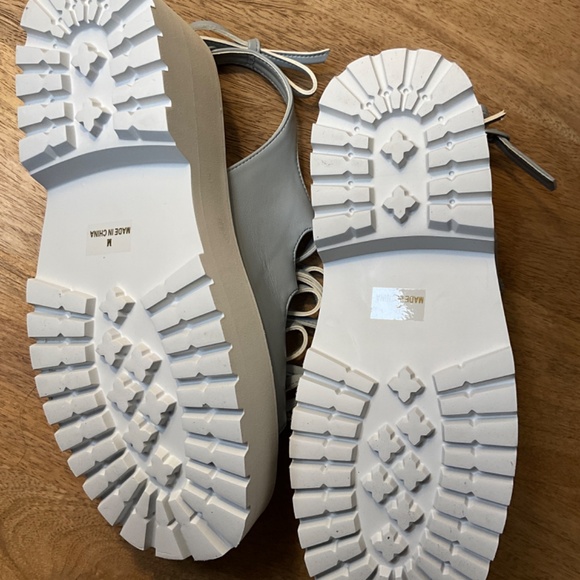 Merry Jenny blue chunky sandals with multiple bows (NWT)  6/6.5 - Picture 8 of 10